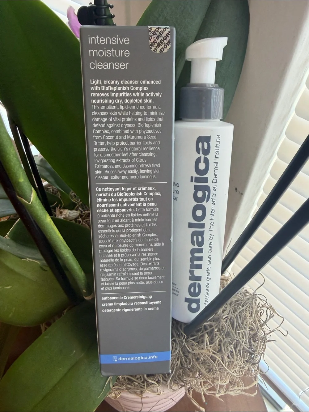 dermalogica Intensive Moisture Cleanser — White & Gray Bottle